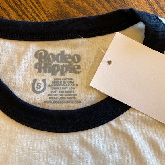 NWT Keepin' it Western Tee - Picture 6 of 6